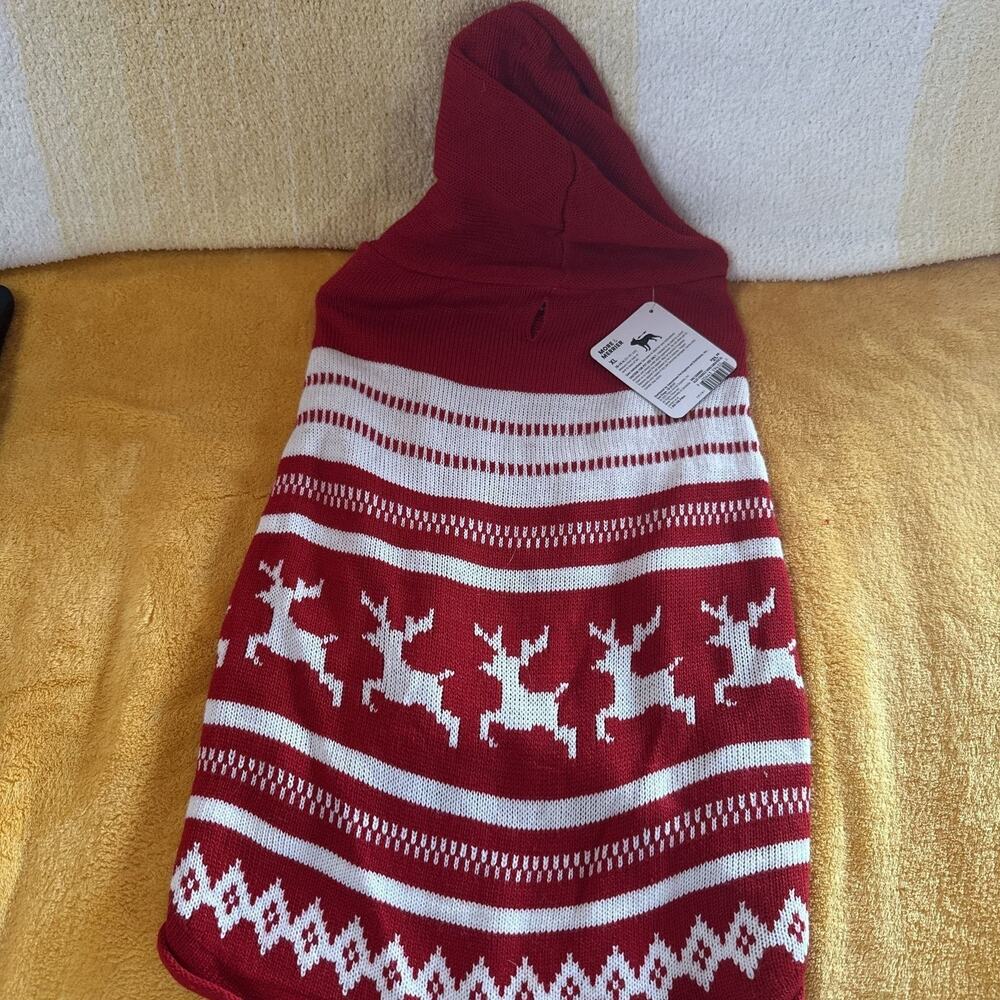 More & Merrier XL Red and White Reindeer Knit Dog Sweater with Hood